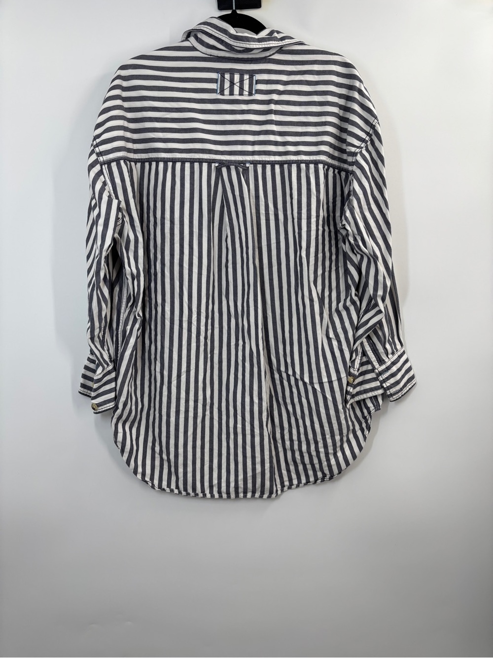 Free People Oversized Freddie Striped Shirt Nautical Navy - Picture 6 of 6